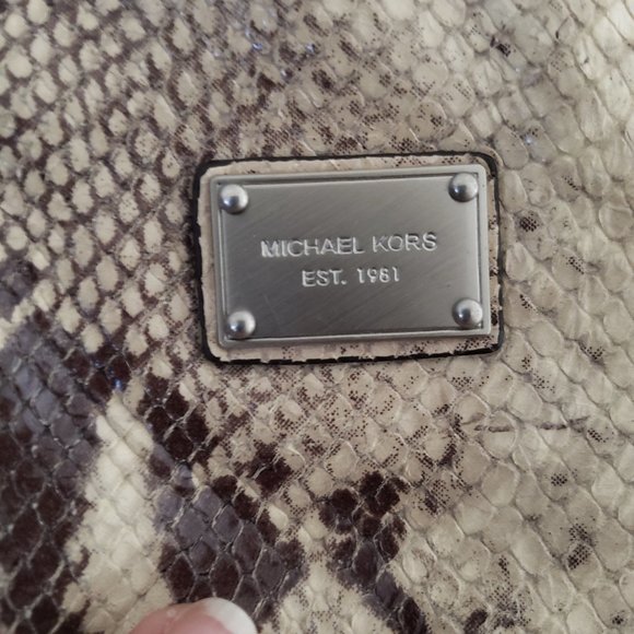 Michael Kors - Reptile print hobo bag, tassels w/silver hardware - Picture 7 of 13